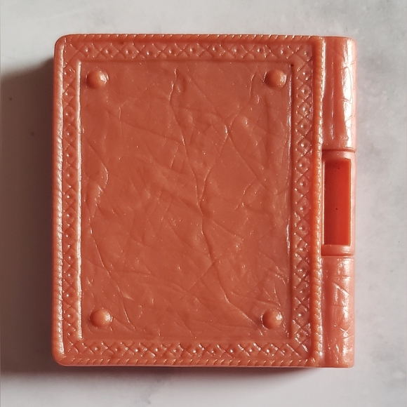 Vintage 1997 Sabrina the Teenage Witch Doll Magic Book of Spells Excellent - Picture 3 of 3